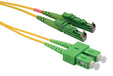 SOLARIX 70248229 SXPC-E2000/SC-APC-OS-2M-D Patch kabel 9/125 E2000apc/SCapc SM OS 2m