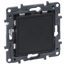 LEGRAND 863500 Niloé STEP Záslepka černá