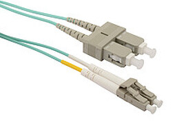 SOLARIX 70232133 SXPC-LC/SC-UPC-OM3-3M-D Patch kabel 50/125 LCupc/SCupc MM OM3 3m