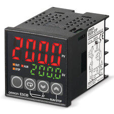 OMRON E5CB-Q1P AC100-240 regulátor teploty, 1/16DIN (48 x 48mm)