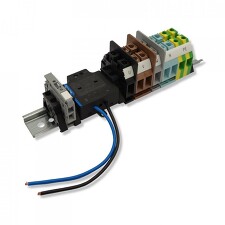 BEČOV H611100 Stožárová výzbroj SV 6.16.5p, Saltek SP-T2+3-320/Y-CLT-LED