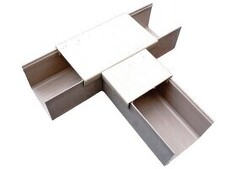 CWS 007030V T-kus kabelového žlabu ZEKAN 1G (100x100 mm)