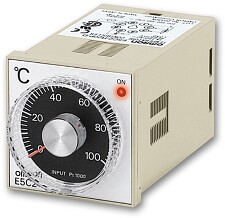OMRON E5C2-R20J AC100-240 0-300 základní regulátor teploty,1/16DIN,48x48mm